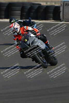 media/Sep-21-2025-TrackDaz (Sun) [[277c75b276]]/C Group/240pm (Turn 6)/